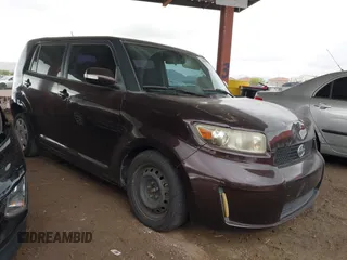 2008 Scion xB z VIN JTLKE50E081042987, wystawiony jako IAAI lot #42180164 z przebiegiem 139 961 mil mil oraz . Historia ofert i sprzedaży dostępna na DreamBid. Obrazek 1.