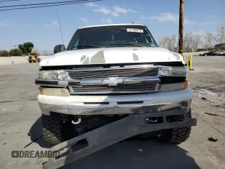 2002 Chevrolet Tahoe Z71 with VIN 1GNEK13T72R237845, listed as a Copart auction lot 47199575 with 187,318 mi miles and Salvage Title. Bid and sale history available at carsss.com. Image 5.