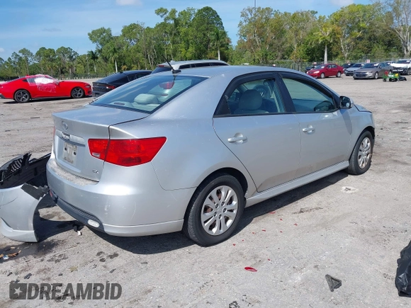 2012 Kia Forte EX with VIN KNAFU4A23C5584128, listed as a IAAI auction lot 41643361 with 187,775 mi miles. Bid and sale history available at carsss.com. Image 4.