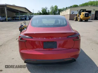 2025 Tesla Model 3 Long Range z VIN 5YJ3E1EAXSF937710, wystawiony jako Copart lot #59334705 z przebiegiem 2 666 mil mil oraz Szkoda całkowita • Salvage title. Historia ofert i sprzedaży dostępna na DreamBid. Obrazek 6.