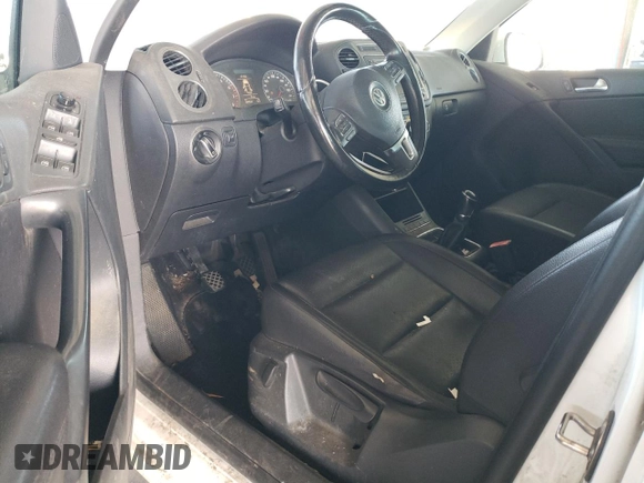 2012 Volkswagen Tiguan with VIN WVGCV7AX2CW515758, listed as a Copart auction lot 52456355 with 179,907 mi miles and Clean Title. Bid and sale history available at DreamBid. Image 8.