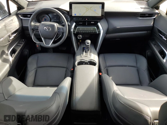 2024 Toyota Venza LE with VIN JTEAAAAH4RJ181828, listed as a Copart auction lot 73568204 with 5,977 mi miles and Salvage Title. Bid and sale history available at carsss.com. Image 8.