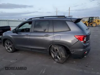 2021 Honda Passport Touring with VIN 5FNYF8H93MB006966, listed as a Copart auction lot 84738884 with 48,467 mi miles and Salvage Title. Bid and sale history available at carsss.com. Image 2.