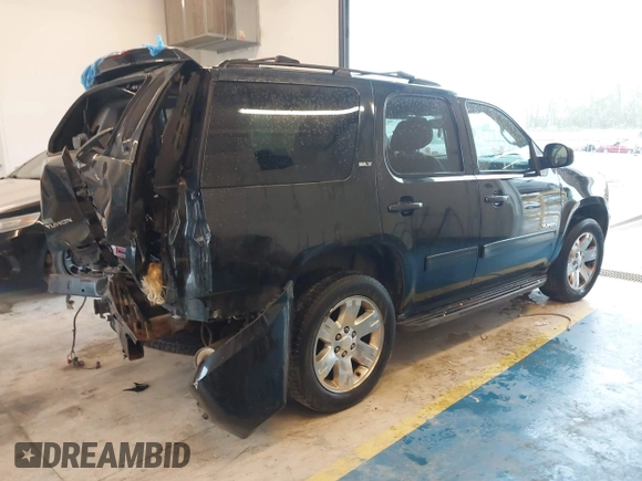 2011 GMC Yukon SLT z VIN 1GKS2CE00BR260589, wystawiony jako IAAI lot #41858005 z przebiegiem 191 594 mil mil oraz . Historia ofert i sprzedaży dostępna na DreamBid. Obrazek 4.