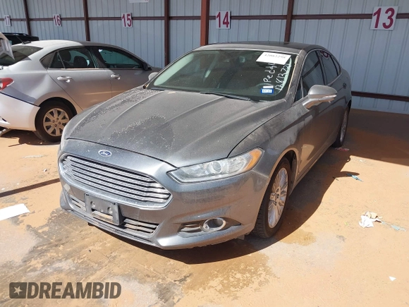 2013 Ford Fusion SE Hybrid with VIN 3FA6P0LUXDR264312, listed as a IAAI auction lot 42082298 with 1 mi miles. Bid and sale history available at carsss.com. Image 2.