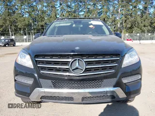 2013 Mercedes-Benz M 350 with VIN 4JGDA5HB2DA230135, listed as a IAAI auction lot 42097991 with 63,669 mi miles and . Bid and sale history available at carsss.com. Image 12.