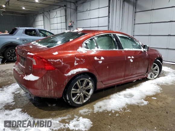 2012 Volvo S60 T6 with VIN YV1902FH0C2140987, listed as a Copart auction lot 44178225 with 70,581 mi miles and Salvage Title. Bid and sale history available at carsss.com. Image 3.