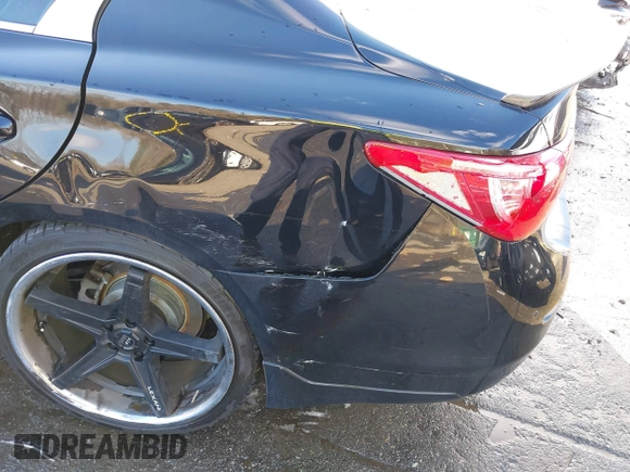 2015 Infiniti Q50 Premium with VIN JN1BV7AR8FM414650, listed as a IAAI auction lot 41332195 with 105,550 mi miles and . Bid and sale history available at DreamBid. Image 19.