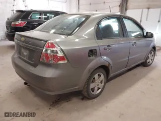 2011 Chevrolet Aveo LT w/1LT with VIN KL1TD5DE5BB198819, listed as a IAAI auction lot 41992498 with 156,145 mi miles. Bid and sale history available at carsss.com. Image 4.