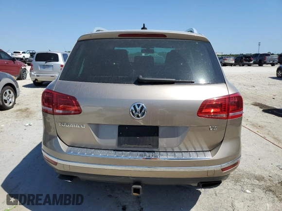 2016 Volkswagen Touareg Sport with VIN WVGEF9BP1GD006147, listed as a Copart auction lot 53247765 with 7,842 mi miles and Salvage Title. Bid and sale history available at DreamBid. Image 6.