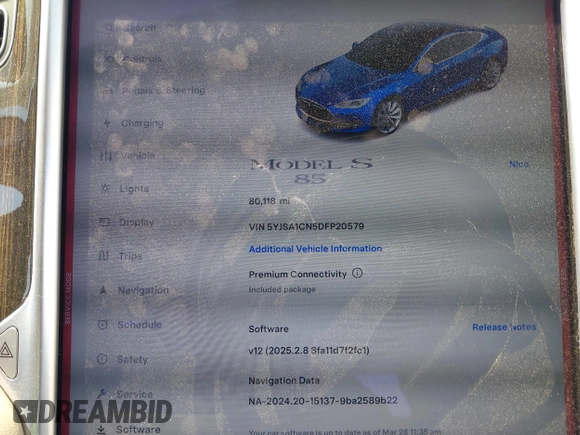 2013 Tesla Model S z VIN 5YJSA1CN5DFP20579, wystawiony jako IAAI lot #41983339 z przebiegiem 80 118 mil mil oraz . Historia ofert i sprzedaży dostępna na DreamBid. Obrazek 7.