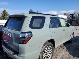 2023 Toyota 4Runner TRD Sport с VIN JTESU5JR3P6103827, выставлен на аукционе Copart как лот 44282653 с пробегом 2 003 миль миль и . История ставок и продаж доступна на DreamBid. Изображение 3.