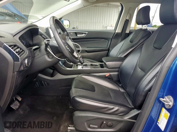 2022 Ford Edge Titanium z VIN 2FMPK4K99NBA55222, wystawiony jako Copart lot #58468375 z przebiegiem 81 762 mil mil oraz Czysty tytuł • Clean title. Historia ofert i sprzedaży dostępna na DreamBid. Obrazek 7.