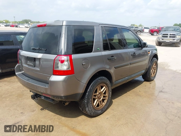 2008 Land Rover LR2 SE with VIN SALFS24N58H033930, listed as a IAAI auction lot 42007121 with 212,896 mi miles and . Bid and sale history available at DreamBid. Image 4.