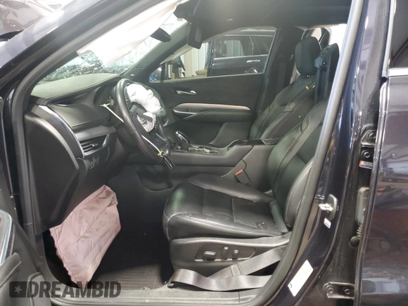 2023 Cadillac XT4 AWD Premium Luxury z VIN 1GYFZDR47PF209282, wystawiony jako Copart lot #51175635 z przebiegiem Nie podano mil oraz Szkoda całkowita • Salvage title. Historia ofert i sprzedaży dostępna na DreamBid. Obrazek 7.