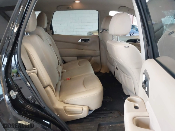 2017 Nissan Pathfinder SV with VIN 5N1DR2MN8HC656381, listed as a IAAI auction lot 41718856 with 116,359 mi miles. Bid and sale history available at carsss.com. Image 8.