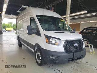 2023 Ford Transit Cargo с VIN 1FTBR1X89PKA75830, выставлен на аукционе IAAI как лот 42907933 с пробегом 17 668 миль миль и . История ставок и продаж доступна на DreamBid. Изображение 15.