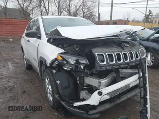 2022 Jeep Compass Sport с VIN 3C4NJDAB8NT106765, выставлен на аукционе IAAI как лот 41669570 с пробегом 74 550 миль миль и . История ставок и продаж доступна на DreamBid. Изображение 6.