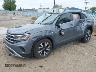 2022 Volkswagen Atlas SE with VIN 1V2LC2CA1NC203536, listed as a IAAI auction lot 42310598 with 28,724 mi miles and . Bid and sale history available at DreamBid. Image 17.