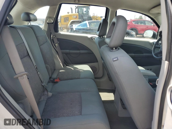 2008 Chrysler PT Cruiser z VIN 3A8FY48B18T116444, wystawiony jako Copart lot #61963545 z przebiegiem 115 435 mil mil oraz Szkoda całkowita • Salvage title. Historia ofert i sprzedaży dostępna na DreamBid. Obrazek 10.