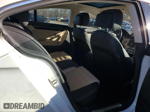 2014 Volkswagen CC Lux with VIN WVWRP7AN6EE528612, listed as a Copart auction lot 84805884 with 92,024 mi miles and Salvage Title. Bid and sale history available at carsss.com. Image 10.