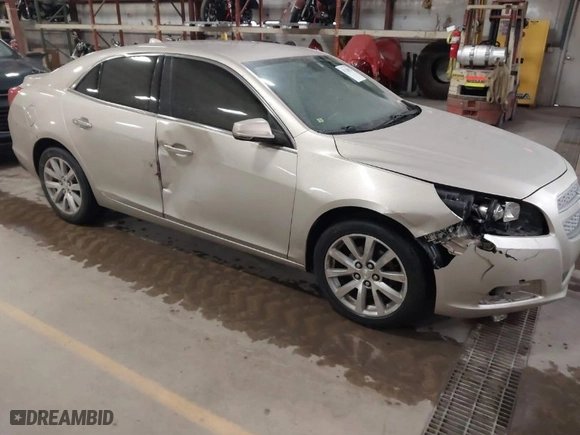 2013 Chevrolet Malibu LTZ with VIN 1G11H5SAXDF236151, listed as a IAAI auction lot 41720812 with 181,159 mi miles. Bid and sale history available at carsss.com. Image 1.