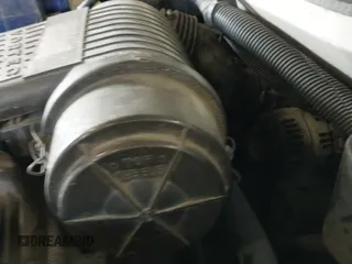 2010 Chevrolet Express Cargo z VIN 1GCZGFBA9A1147358, wystawiony jako IAAI lot #41421226 z przebiegiem 258 255 mil mil oraz . Historia ofert i sprzedaży dostępna na DreamBid. Obrazek 18.