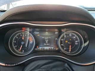 2019 Jeep Cherokee Limited with VIN 1C4PJMDX2KD404679, listed as a Copart auction lot 50390865 with 60,674 mi miles and Salvage Title. Bid and sale history available at carsss.com. Image 9.