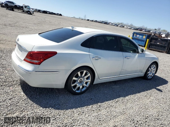 2012 Hyundai Equus Signature with VIN KMHGH4JH5CU050422, listed as a Copart auction lot 51899685 with 64,641 mi miles and Salvage title. Bid and sale history available at DreamBid. Image 3.