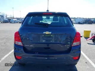 2018 Chevrolet Trax LS with VIN 3GNCJNSB6JL322725, listed as a IAAI auction lot 41890983 with 80,358 mi miles and . Bid and sale history available at carsss.com. Image 16.