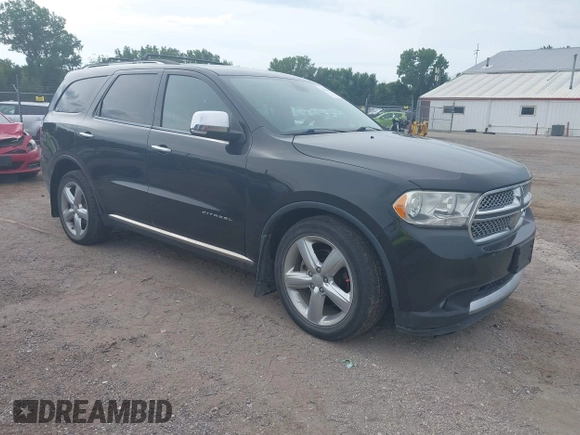 2013 Dodge Durango Citadel with VIN 1C4SDJET3DC563618, listed as a IAAI auction lot 42828144 with 202,648 mi miles and . Bid and sale history available at DreamBid. Image 1.