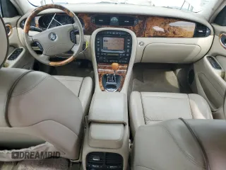2004 Jaguar XJ Vanden Plas with VIN SAJWA74C04SG25291, listed as a Copart auction lot 56678255 with 176,597 mi miles and Clean Title. Bid and sale history available at DreamBid. Image 8.