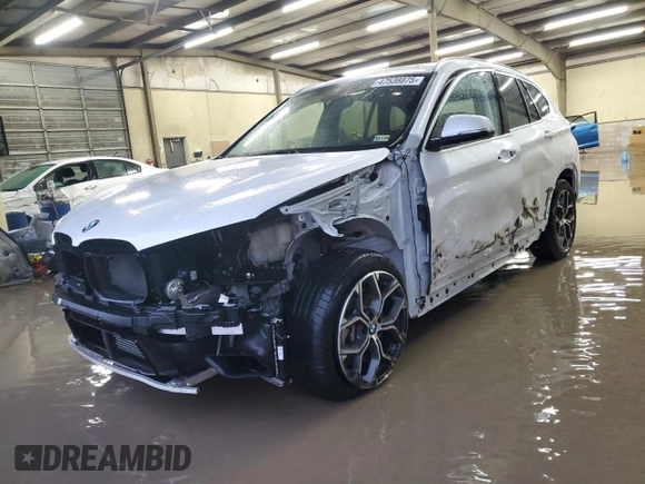2021 BMW X1 xDrive28i with VIN WBXJG9C00M5U34852, listed as a Copart auction lot 47538875 with 21,546 mi miles and Salvage Title. Bid and sale history available at carsss.com. Image 1.