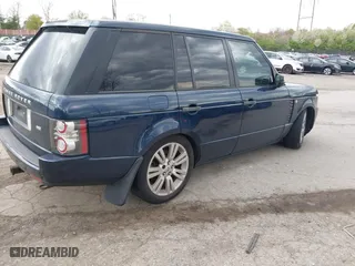 2011 Land Rover Range Rover HSE LUX with VIN SALMF1D46BA353724, listed as a IAAI auction lot 42019083 with 173,728 mi miles. Bid and sale history available at carsss.com. Image 4.