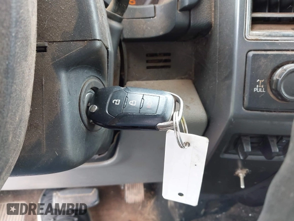 2019 Ford F-250 XL with VIN 1FT7W2B63KED50139, listed as a IAAI auction lot 42726614 with 187,557 mi miles and . Bid and sale history available at DreamBid. Image 11.