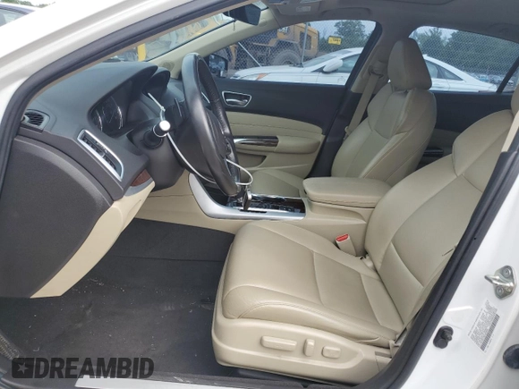 2020 Acura TLX with VIN 19UUB1F39LA003806, listed as a Copart auction lot 59588425 with 131,997 mi miles and Salvage title. Bid and sale history available at DreamBid. Image 7.