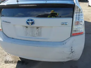 2010 Toyota Prius II with VIN JTDKN3DU3A5126169, listed as a IAAI auction lot 41605289 with 180,624 mi miles. Bid and sale history available at carsss.com. Image 18.