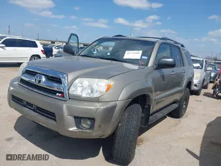 2006 Toyota 4Runner SR5 with VIN JTEBU14RX60083503, listed as a IAAI auction lot 41773466 with 241,815 mi miles. Bid and sale history available at carsss.com. Image 2.