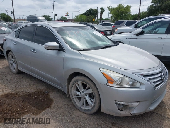 2015 Nissan Altima S with VIN 1N4AL3AP4FC581542, listed as a IAAI auction lot 42144435 with 147,698 mi miles and . Bid and sale history available at DreamBid. Image 1.