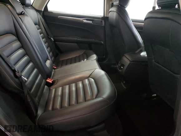 2020 Ford Fusion SEL z VIN 3FA6P0CD3LR117683, wystawiony jako Copart lot #52699725 z przebiegiem 115 248 mil mil oraz Szkoda całkowita • Salvage title. Historia ofert i sprzedaży dostępna na DreamBid. Obrazek 10.