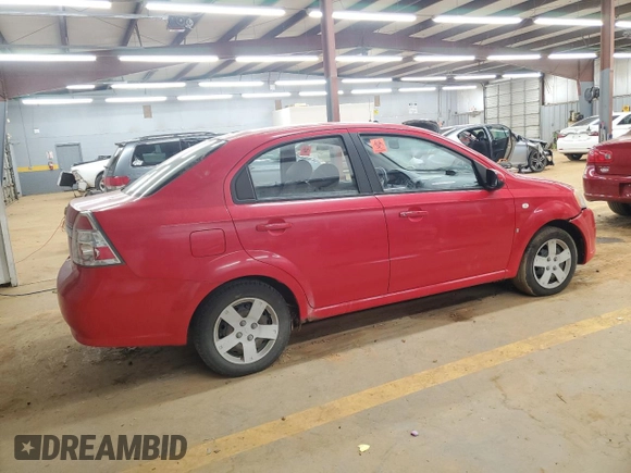 2007 Chevrolet Aveo LS z VIN KL1TD566X7B168714, wystawiony jako Copart lot #47942785 z przebiegiem 116 010 mil mil oraz Szkody całkowita. Historia ofert i sprzedaży dostępna na DreamBid. Obrazek 3.