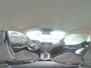 2019 Jeep Cherokee Latitude с VIN 1C4PJMCX2KD155611, выставлен на аукционе Copart как лот 63054855 с пробегом 92 820 миль миль и Списание • Salvage title. История ставок и продаж доступна на DreamBid. Изображение 15.