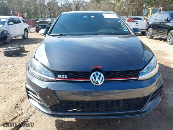 2018 Volkswagen Golf GTI S with VIN 3VW547AU6JM261259, listed as a IAAI auction lot 41314999 with 93,133 mi miles. Bid and sale history available at carsss.com. Image 13.