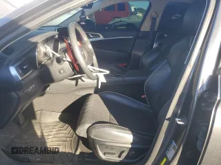 2020 Genesis G70 2.0T with VIN KMTG44LA1LU045249, listed as a Copart auction lot 82020724 with 37,575 mi miles and Salvage Title. Bid and sale history available at DreamBid. Image 7.