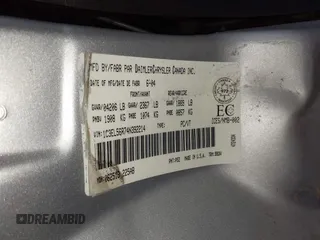 2004 Chrysler Sebring Touring z VIN 1C3EL56R74N392214, wystawiony jako IAAI lot #41510245 z przebiegiem 159 751 mil mil oraz . Historia ofert i sprzedaży dostępna na DreamBid. Obrazek 9.