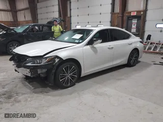 2022 Lexus ES with VIN 58ADZ1B10NU130853, listed as a IAAI auction lot 41653735 with 29725 miles. Bid and sale history available at carsss.com. Image 20.
