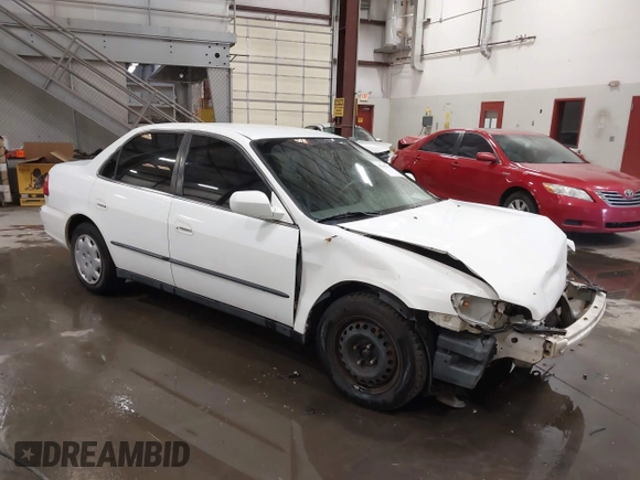 1999 Honda Accord LX with VIN 1HGCG6655XA043768, listed as a IAAI auction lot 42349237 with Not provided miles and . Bid and sale history available at DreamBid. Image 1.