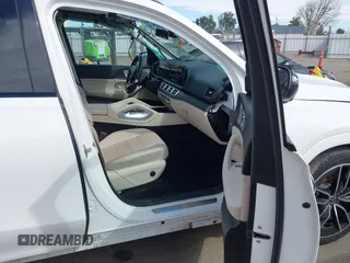 2021 Mercedes-Benz GLE 450 с VIN 4JGFB5KB5MA405637, выставлен на аукционе IAAI как лот 41620048 с пробегом 61 928 миль миль и . История ставок и продаж доступна на DreamBid. Изображение 5.