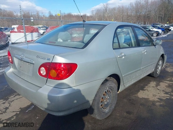 2004 Toyota Corolla CE with VIN 2T1BR38E84C310957, listed as a IAAI auction lot 41495693 with 1 mi miles. Bid and sale history available at carsss.com. Image 4.