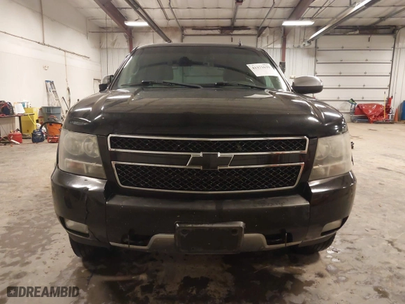 2008 Chevrolet Avalanche LS with VIN 3GNFK12378G169464, listed as a IAAI auction lot 41371639 with 246,490 mi miles. Bid and sale history available at carsss.com. Image 13.